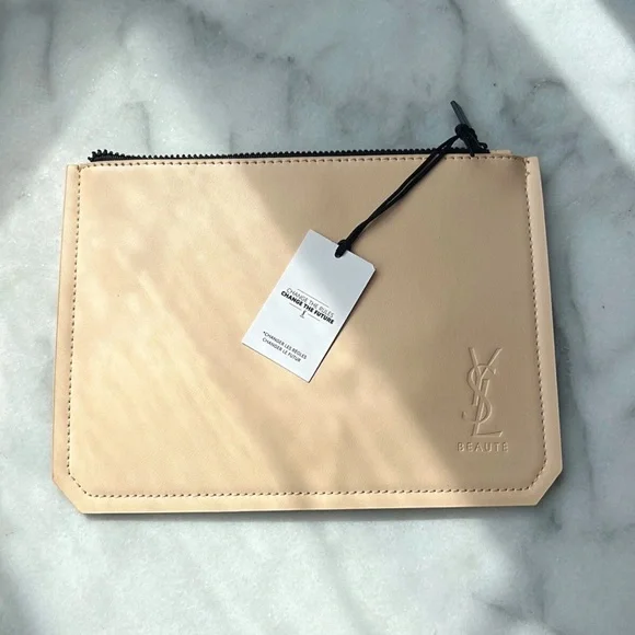 YSL Nude Pouch with Lipsticks and mascara - Picture 8 of 9